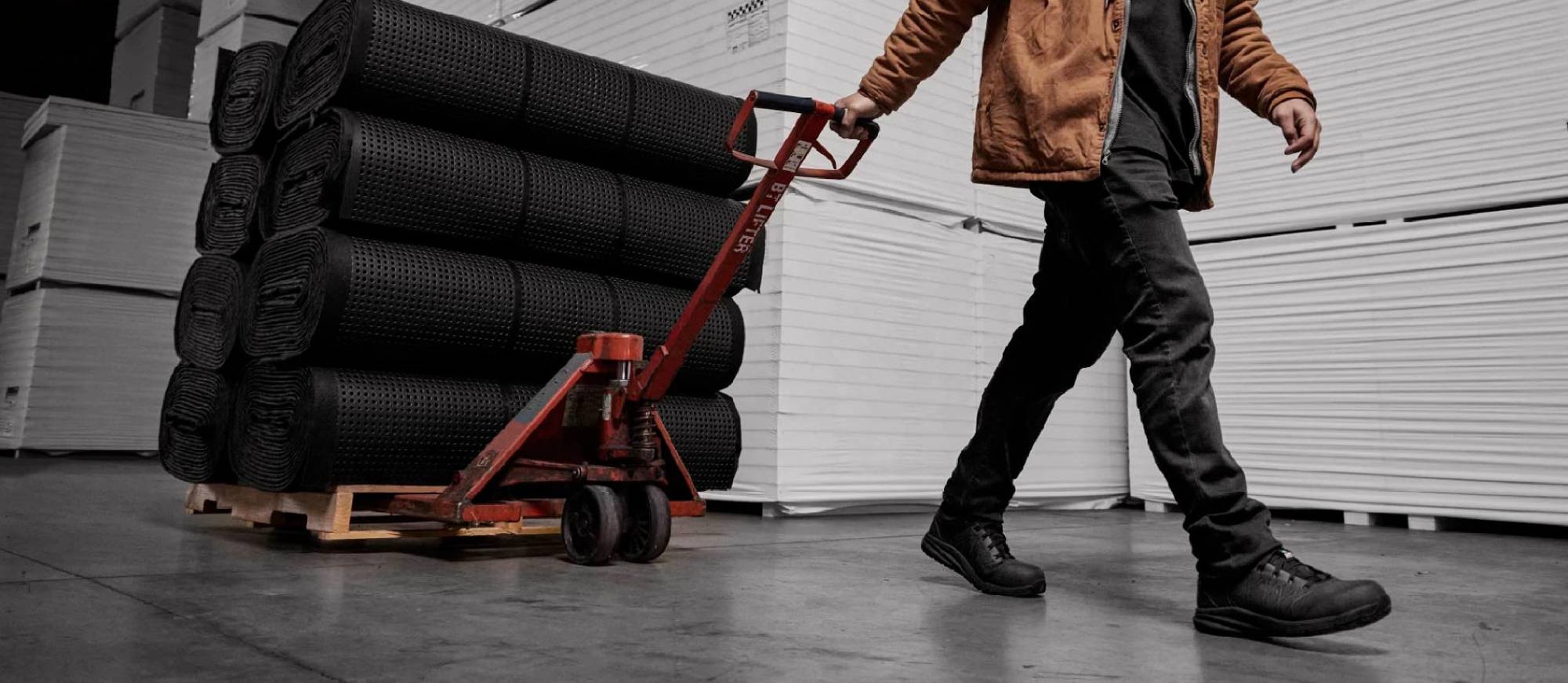 Warehouse Header_-01.jpg (1.21 MB)